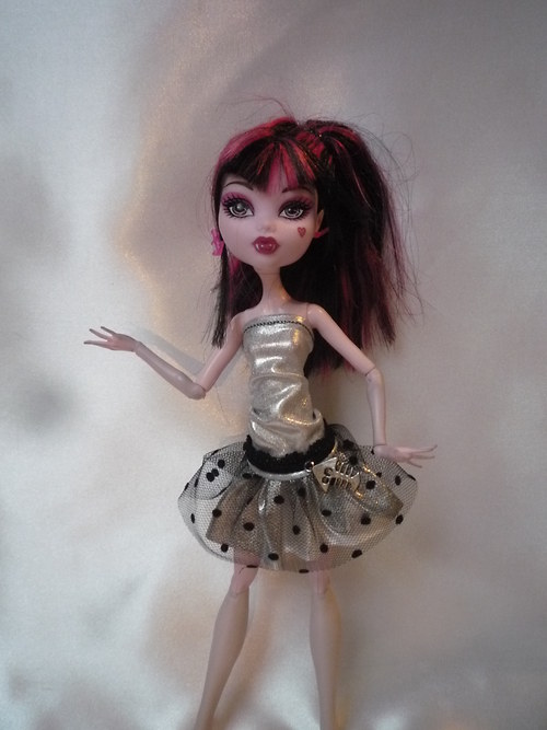 Stříbrná s puntíkem pro Monster High — foto 2