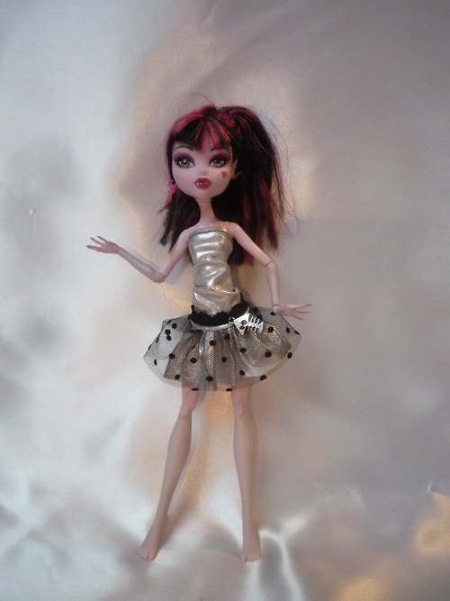 Stříbrná s puntíkem pro Monster High — foto 3