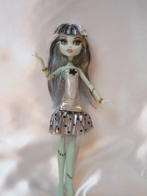Stříbrná s puntíkem pro Monster High — foto 2