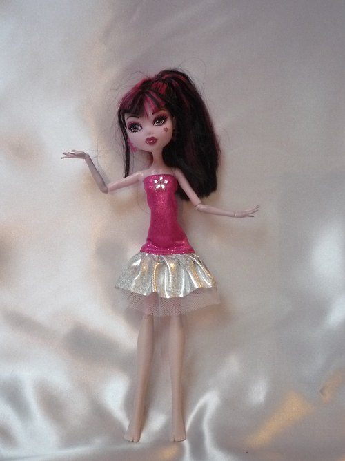 Růžové stříbro pro Monster High — foto 3