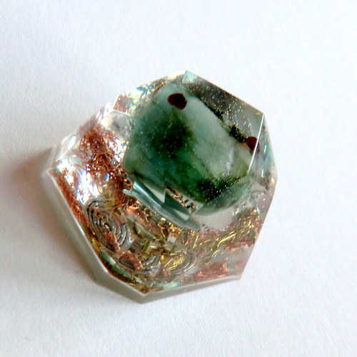 Orgonit *OBJ * Diamant se Smaragdem — foto 2