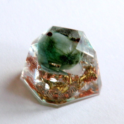 Orgonit *OBJ * Diamant se Smaragdem — foto 4