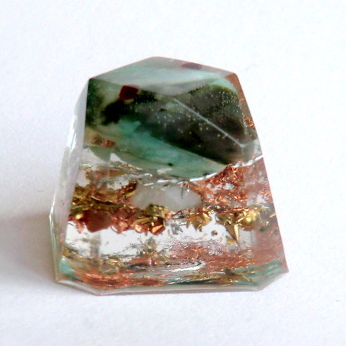 Orgonit *OBJ * Diamant se Smaragdem — foto 5