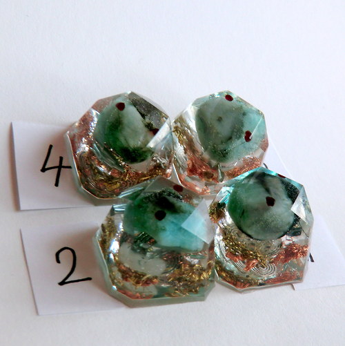 Orgonit *OBJ * Diamant se Smaragdem — foto 6