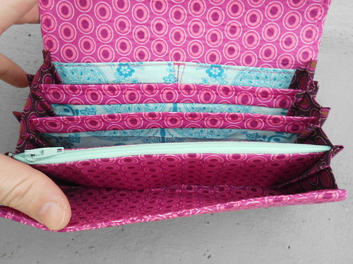 Peněženka Bazaar a Oval Elements — foto 5