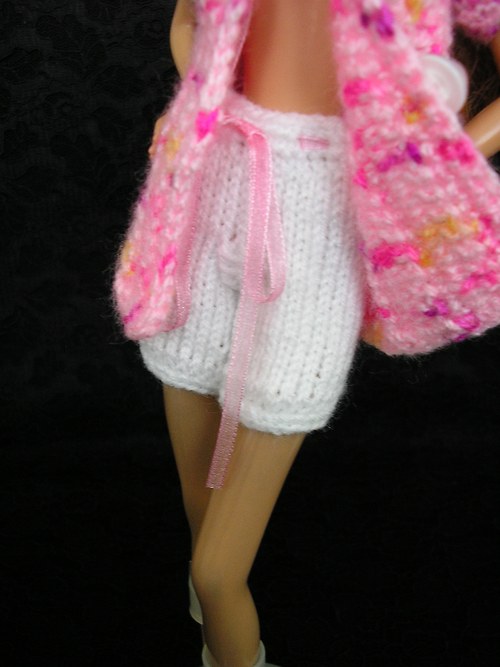 Růžový komplet pro Barbie — foto 5