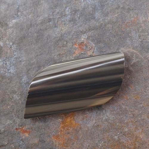 Obsidián, kabošon č. 1365 — foto 3