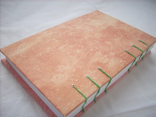 Červeno zelená kráska- deník - (14,5 x 9,5 cm) — foto 3