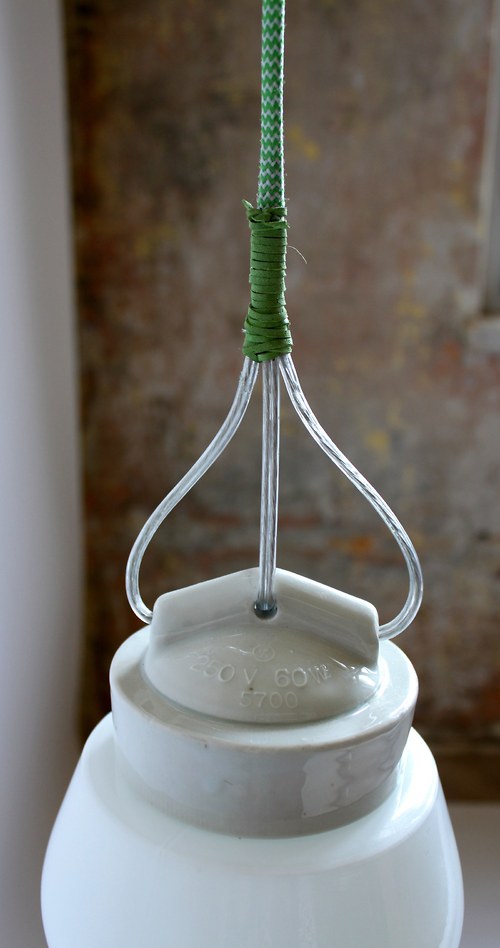 Porcelánová lampa — foto 2