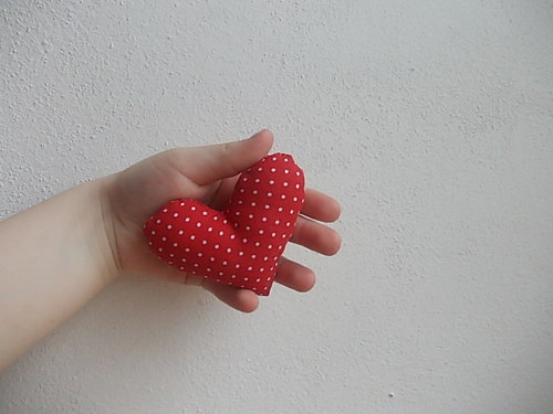 Srdíčka - červená ,žlutá,režná — foto 2