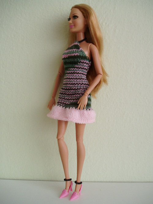 Šaty pro Barbie a botky — foto 5