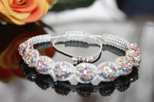 DeLux.. Náramek makramé/shamballa — foto 2