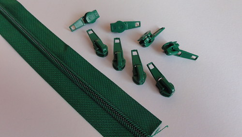 Zipy - metráž (5 mm) - zelená (258) — foto 2