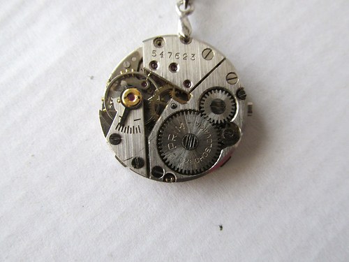HODINKOVÝ steampunkový přívěsek — foto 5