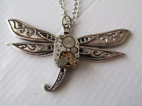 VÁŽKA.....steampunkový přívěsek — foto 2