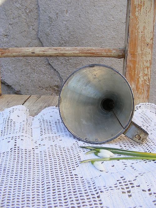 Trychtýř plechový — foto 3