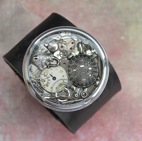 Steampunkový náramek — foto 2