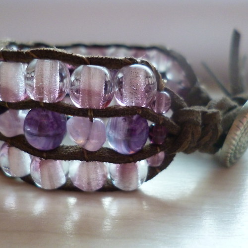 Kožený náramek violet — foto 2