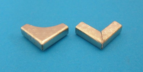 Růžek s desénem 13x13x3mm — foto 2