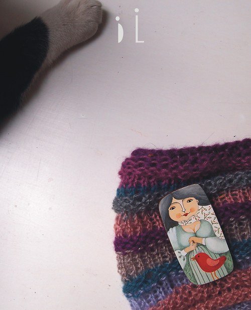Brož / dáma s klíckou — foto 3