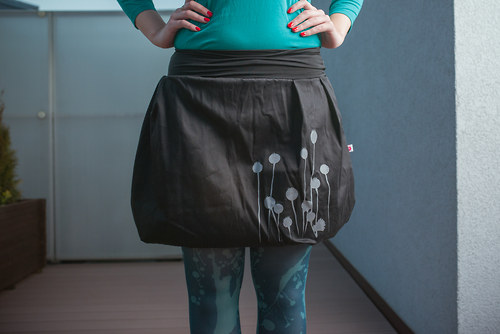 Poppy black on black — foto 5