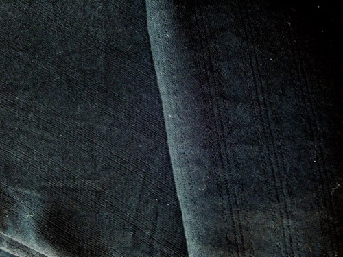 Černá dírkovavá pletenina — foto 2