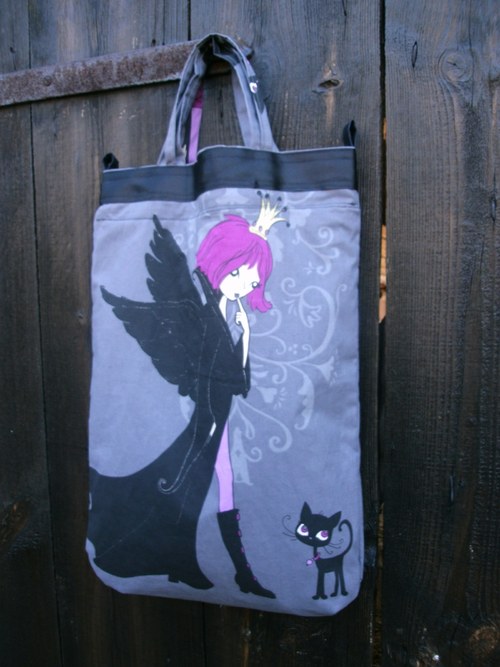 Kabelka "Princess or Witch?" — foto 2