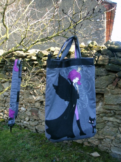 Kabelka "Princess or Witch?" — foto 4