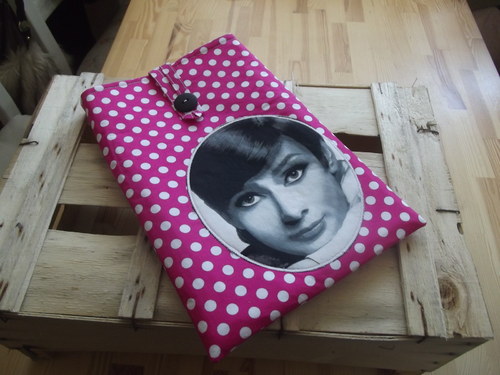 Obal na tablet krásná Audrey SLEVA — foto 2