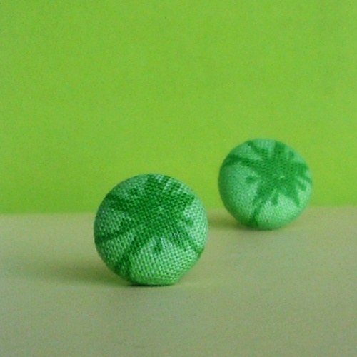 Náušnice buttonkové Jarní — foto 2