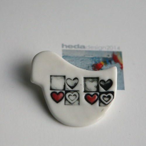 Porcelánče Srdcaté (porcelánová brož) — foto 5