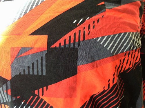 Legínovina černo červená — foto 2