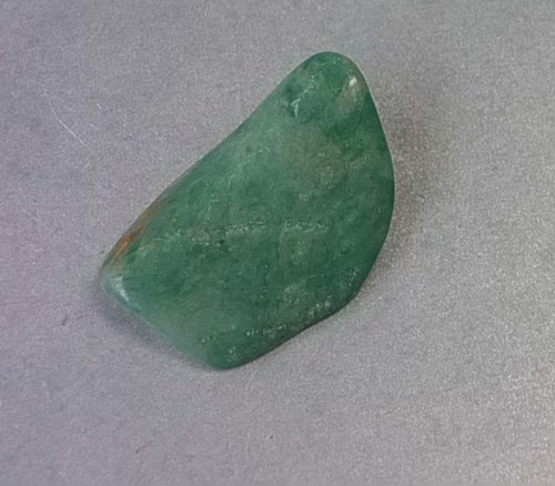 Prasem (africký jadeit) tromlovaný - D455 — foto 2