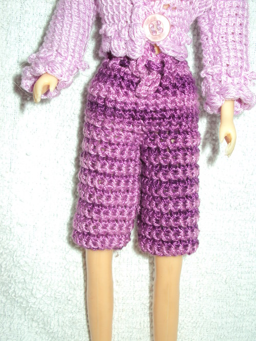 Háčkované kraťasy pro panenku Barbie I — foto 3