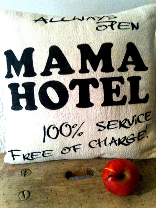 Mama Hotel — foto 2
