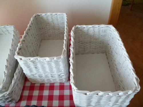 Bílý set košíků do koupelny — foto 5