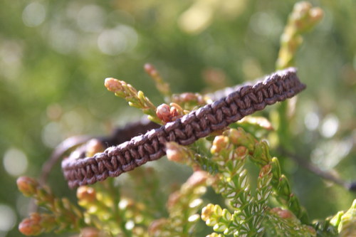 V jednoduchosti je krása. :) Náramek macramé — foto 2