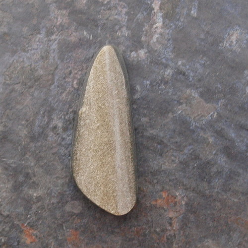 Obsidián stříbrný, kabošon č. 1443 — foto 3