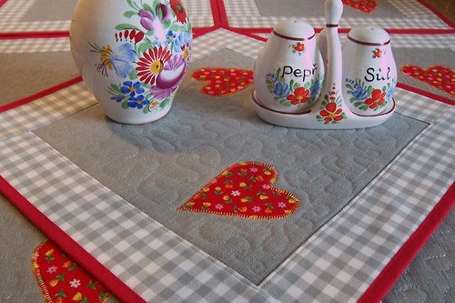 Srdíčkové prostírání — foto 2