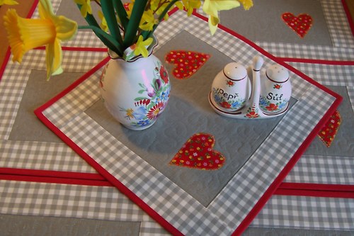 Srdíčkové prostírání — foto 5