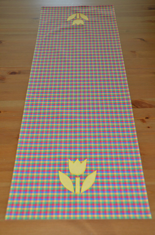 Běhoun s tulipány (107x37 cm) — foto 2
