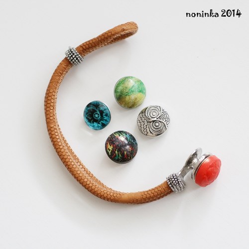 Variabilní náramek hnědý — foto 3