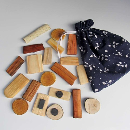 Dřevíčka - magnety + pytlíček — foto 3