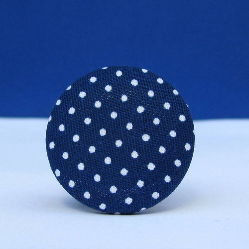 Knoflík puntíkáček — foto 3