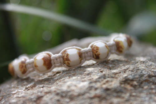 Zajímavý.. Náramek makramé/shamballa — foto 2