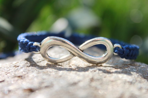 Infinity.. Náramek makramé/shamballa — foto 2