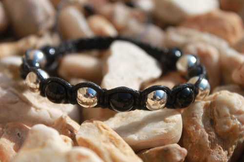 Mysterious Elegance.. Náramek makramé/shamballa — foto 2