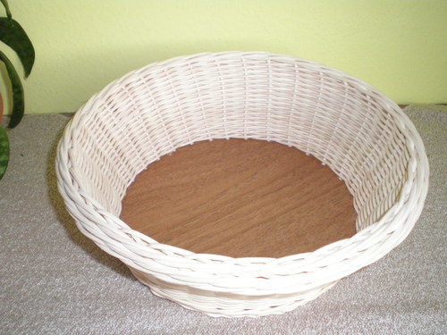 Světlá kulatá ošatka — foto 2