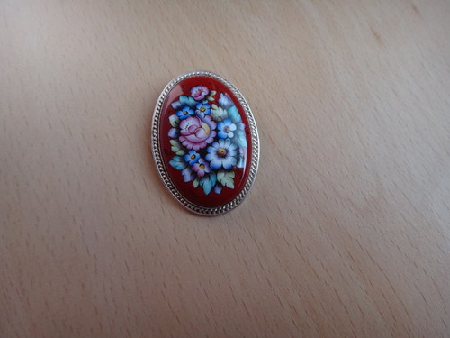 Květy na červeném — foto 2