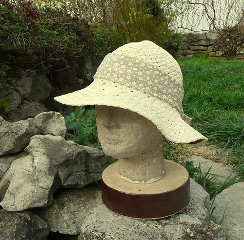 *** GARDEN II *** klobouk - sleva — foto 3